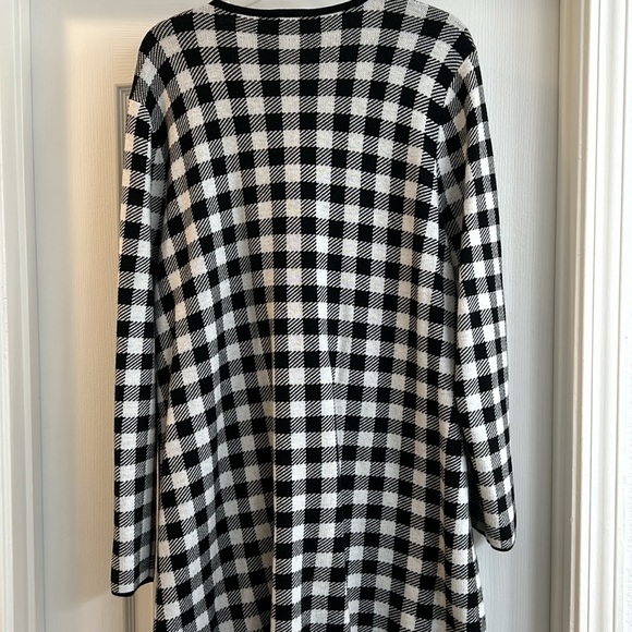 Talbots Plus Size Black and White Buffalo Plaid Cardigan Sweater Jacket 2X - Picture 2 of 4